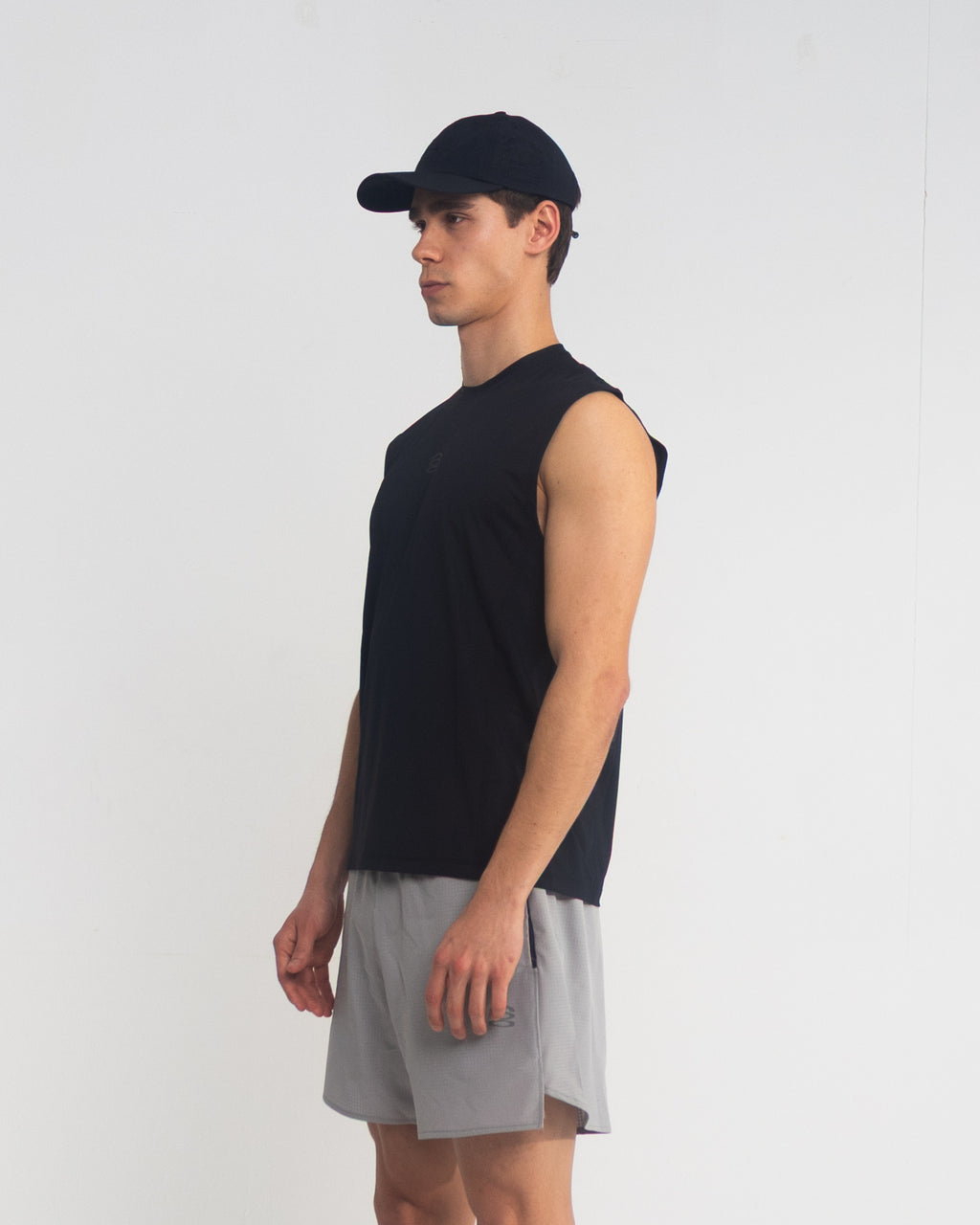 TANK - ONYX